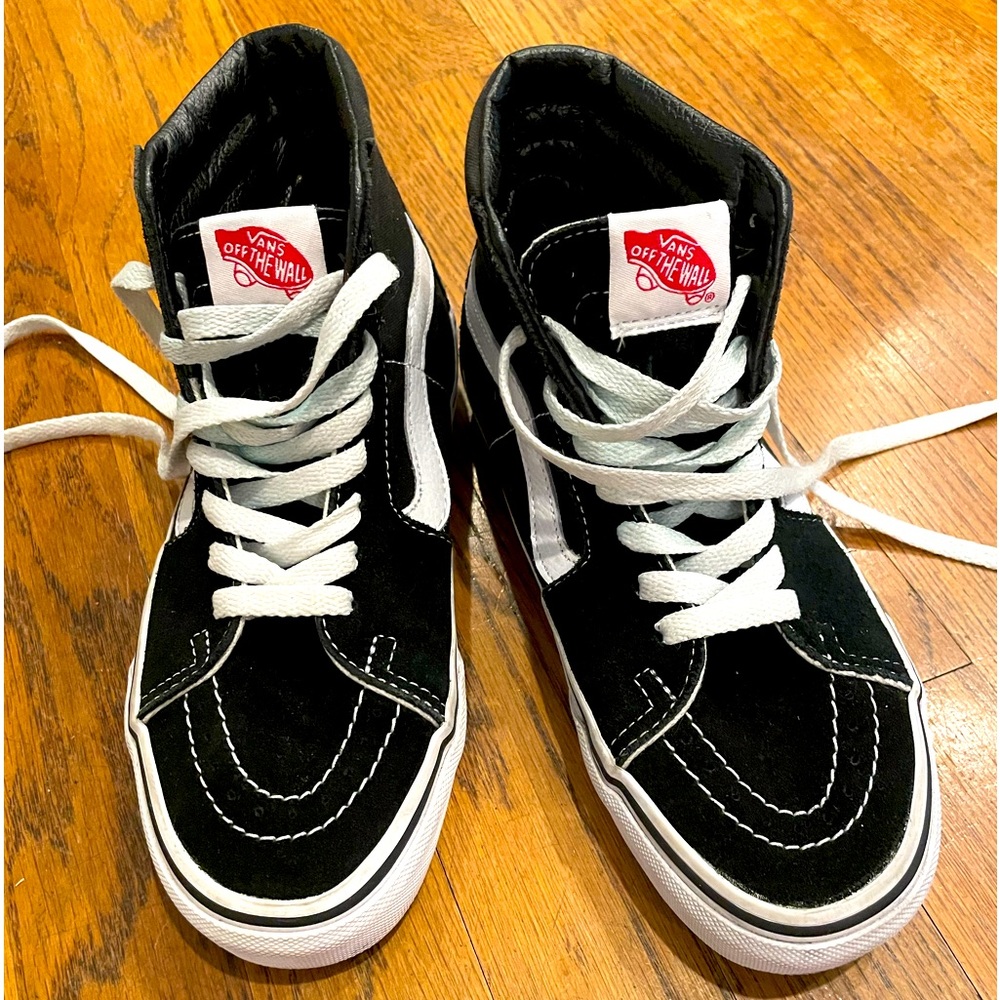 VANS BLACK/WHITE HIGH TOPS UNISEX SZ 5 Men’s, SZ 6.5 Women’s